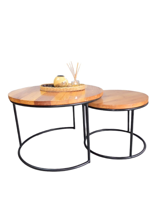 Nesting coffee table set